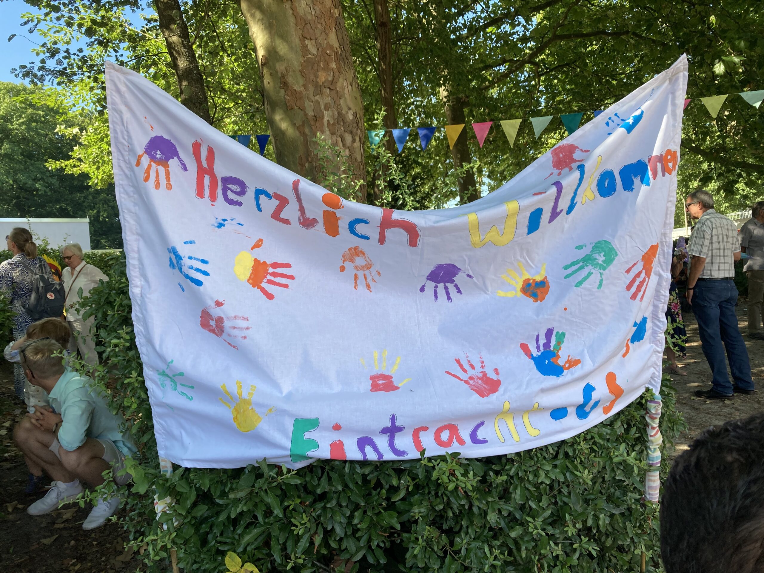 3611C8DA-EAF2-4CBE-B85B-F03086728269